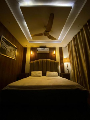 Facing Eiffel Tower Luxury apartment in bahria town